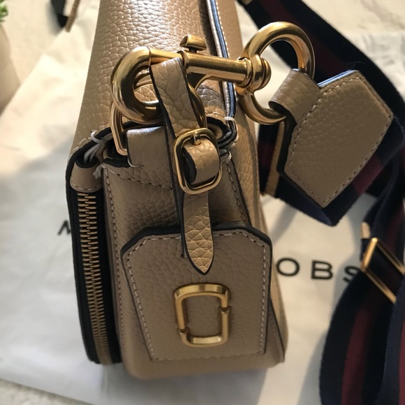 SOLD Marc Jacobs Gotham Sand Leather Saddle Bag - Picture 5 of 7